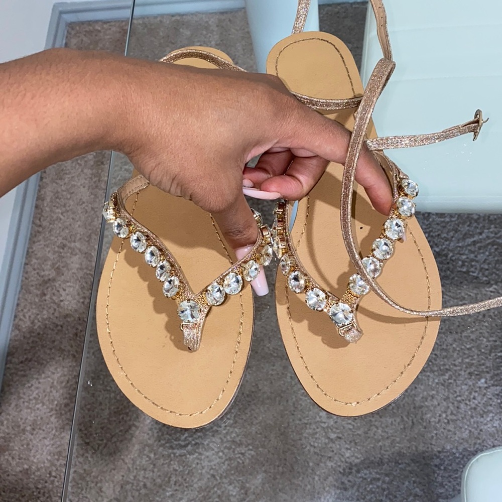 Women’s sandals